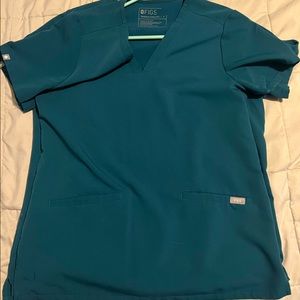 Figs women’s size S. Caribbean Blue.